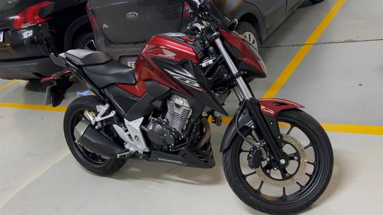 HONDA CB 300F TWISTER ABS HONDA CB 300F TWISTER ABS